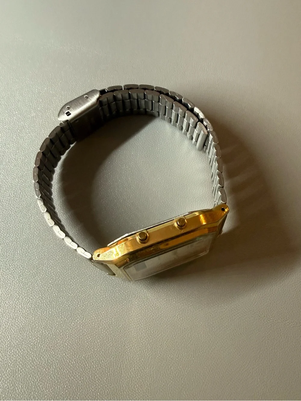 Casio Vintage AQ-230GA-9D Analog Digital Gold Tone Quartz Watch